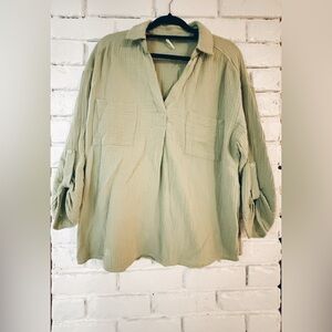 LUSH sage green linen blouse, L